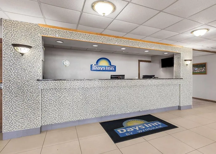 Days Inn By Wyndham Madisonville