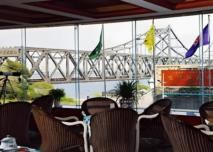 Dandong Rising Zhonglian Hotel