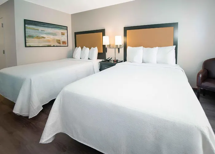 Extended Stay America Suites - Santa Barbara - Calle Real