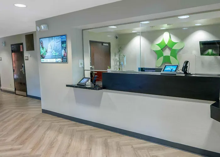 Extended Stay America Suites - Santa Barbara - Calle Real
