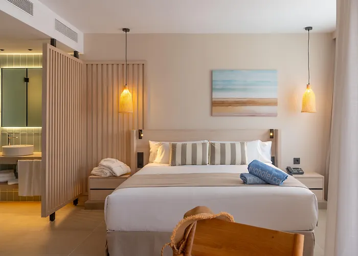 Aqua Hotel The Breeze & Spa - All Inclusive - Adults Only - 4Sup
