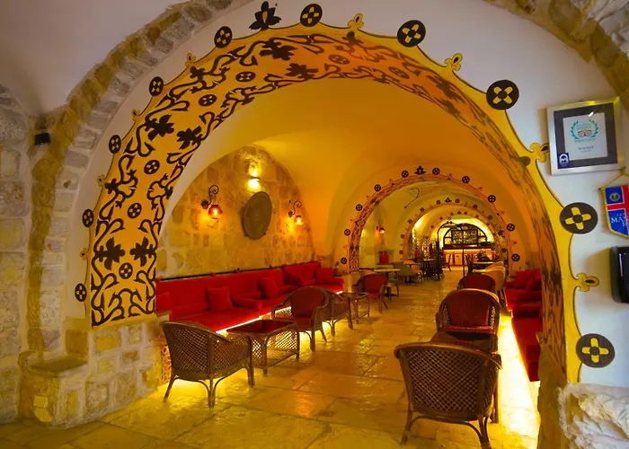 Gloria Hotel