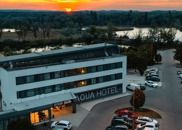 Aqua Hotel