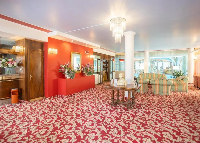 Hotel Ferrari