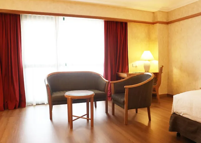Grand Palace Hotel