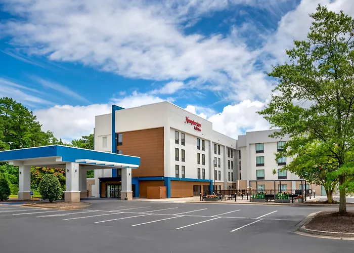 Hampton Inn Petersburg-Fort Gregg Adams