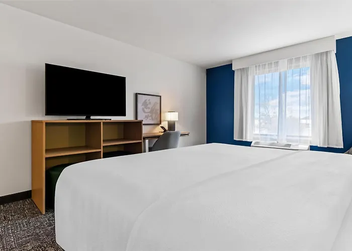 Spark By Hilton Merrillville