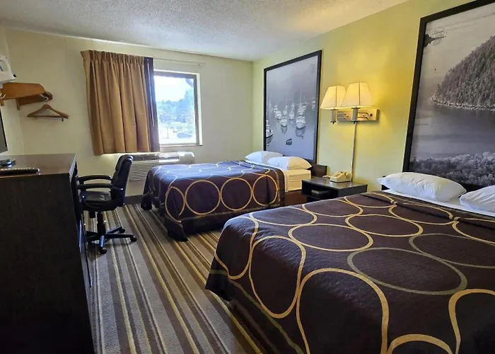 Super 8 By Wyndham Augusta