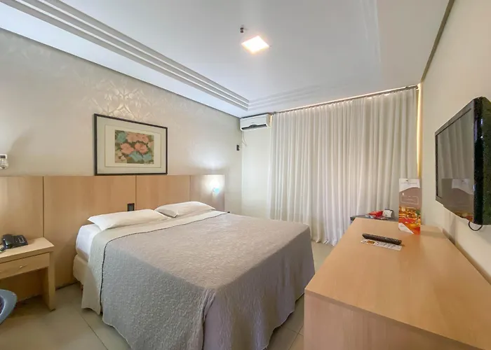 Crystal Plaza Hotel