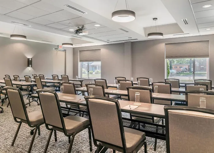 Cambria Hotel Traverse City