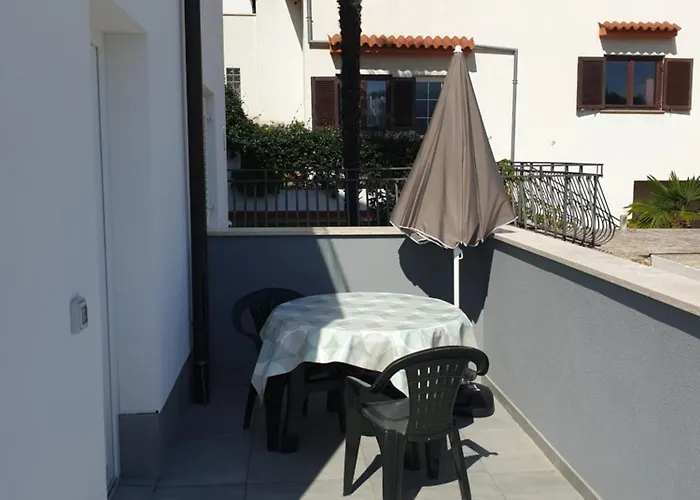 Holiday Apartments Novo Naselje