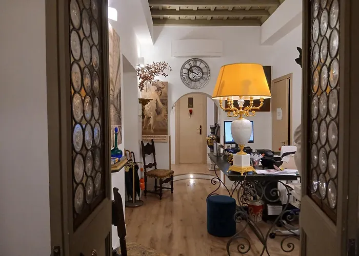 Excellent Trinity Rooms Roma