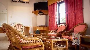 Clarkton Hotel Apartment