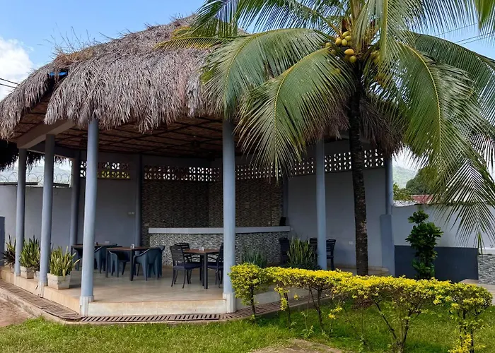 Paloma Guest House