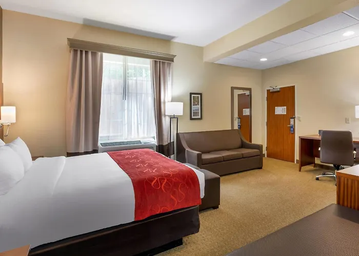 Comfort Suites Eugene University