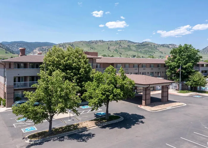 Comfort Inn & Suites Boulder