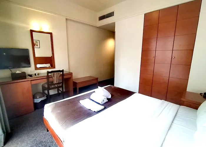 Caesar'S Park Hotel