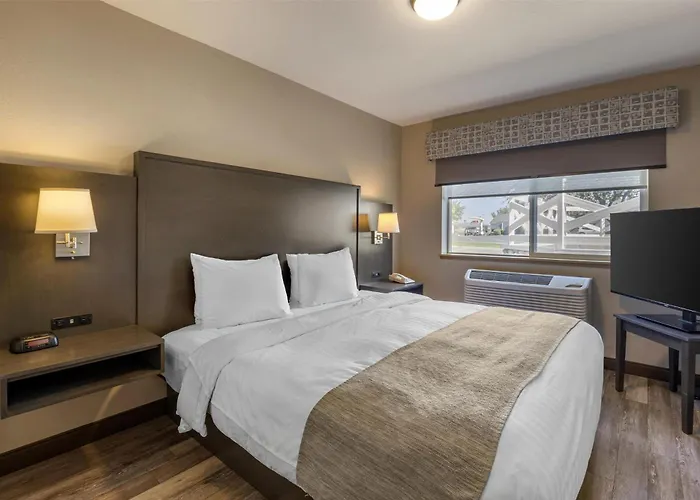 Best Western Sawtooth Inn And Suites