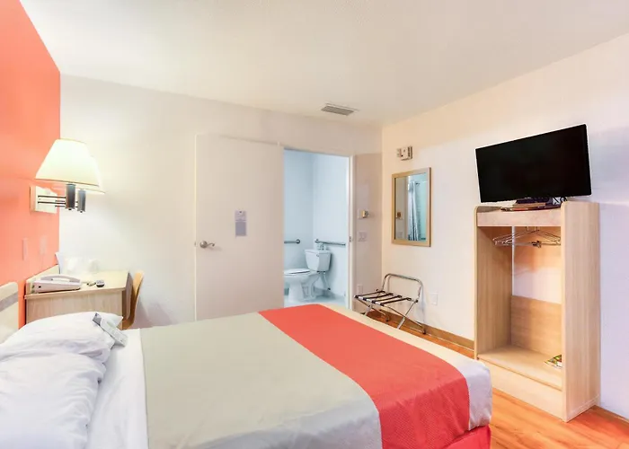 Motel 6-Tigard, Or - Portland South - Lake Oswego