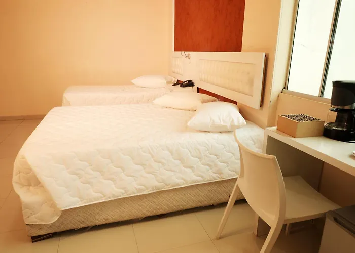 Emirates Hotel & Suites