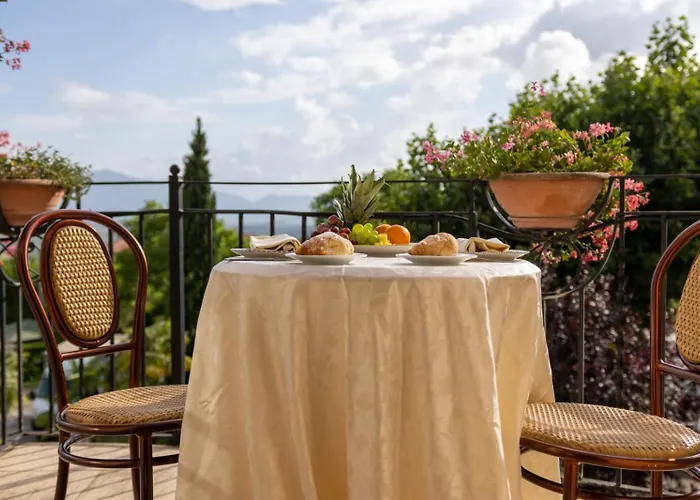 Hotel La Grotte