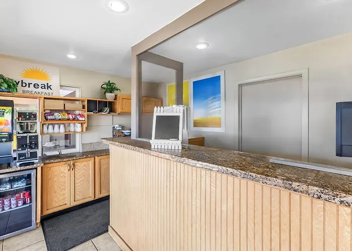 Days Inn By Wyndham Elko