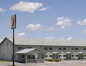 Super 8 By Wyndham Kimball