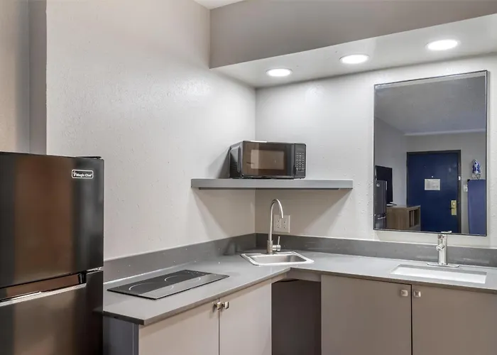Surestay Studio By Best Western Victoria