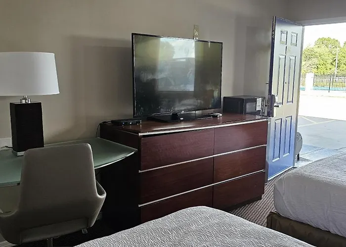 Sunrise Inn