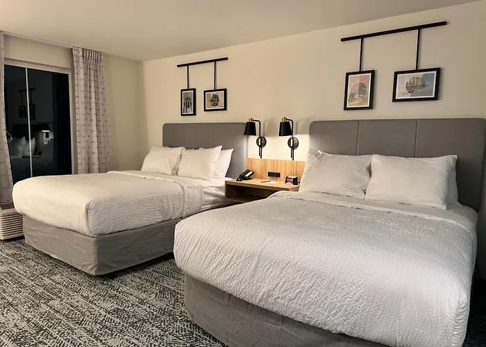Sleep Inn & Suites
