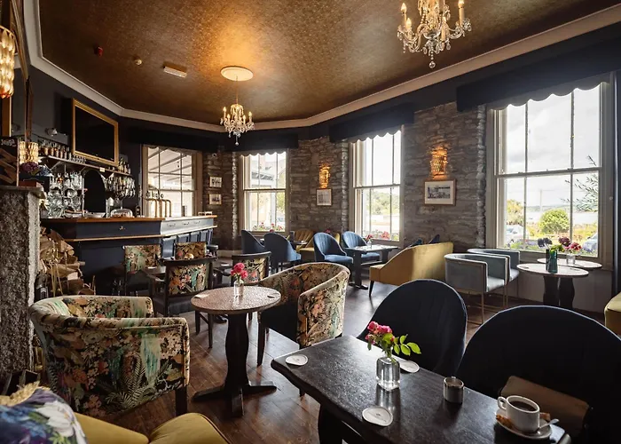 Courtmacsherry Hotel