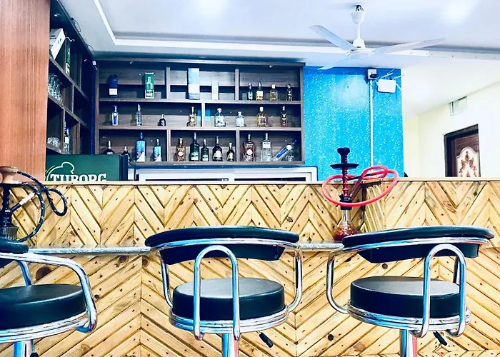 Chitwan Business Hotel