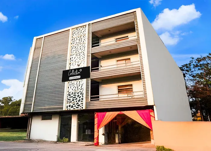 Super Collection O Vasundhara Enclave Delhi