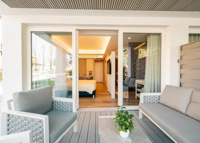 Wine Hotel Lugana Parco al Lago