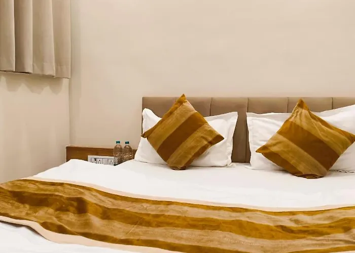 Shri Shyamraj Hotel Ujjain