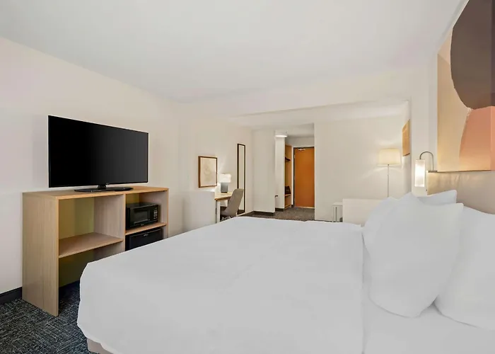 Spark By Hilton Moline Quad Cities