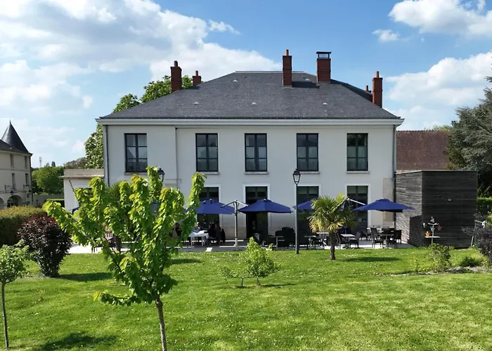 Auberge Du Chateau Bleu