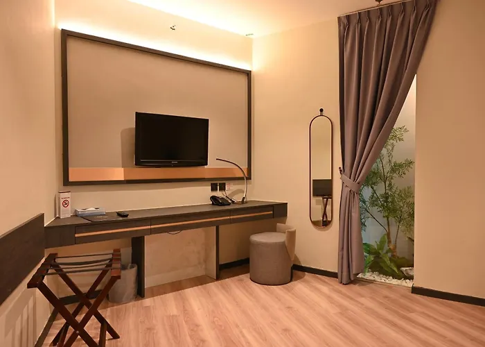 Abell Hotel