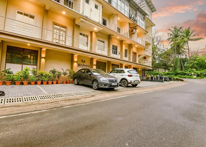 Swarnam Hotel