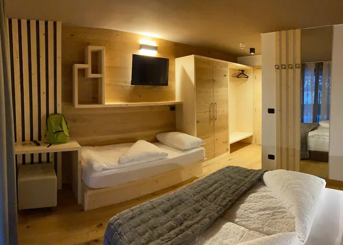 Rauzi Hotel Garnì&apartments