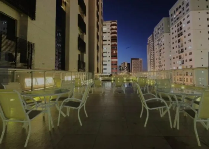 Flat 313 S4 Hotel