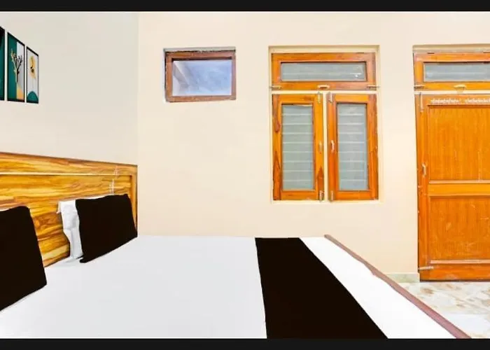 Hitech Hotel