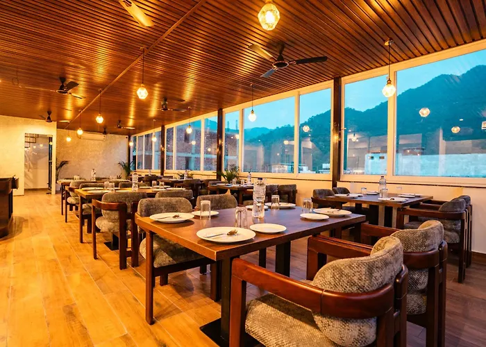 Tripli Hotels Ganga Heaven Rishikesh - Laxman Jhula
