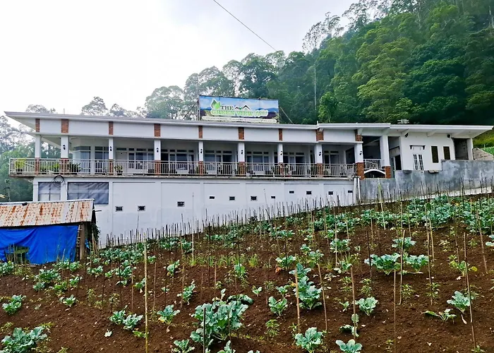 Hotel Green View Near Sarangan Lake Redpartner