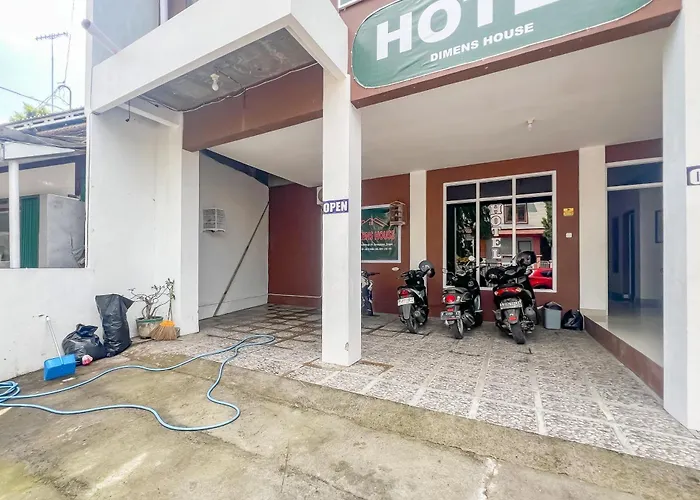 Reddoorz At Dimens House Sragen