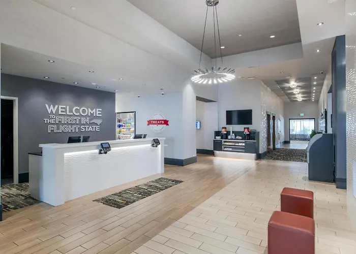 Hampton Inn & Suites Raleigh-Durham Airport-Brier Creek