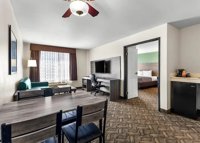 Quality Inn & Suites Salt Lake City Airport West