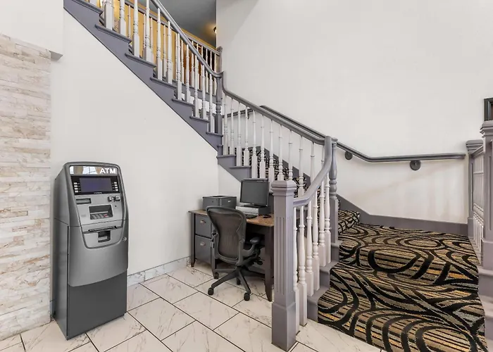 Quality Inn & Suites Salt Lake City Airport West