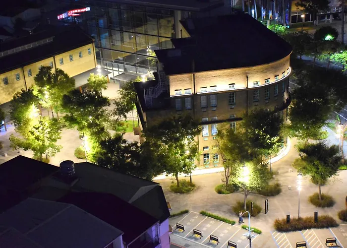 Yoyo Hotel