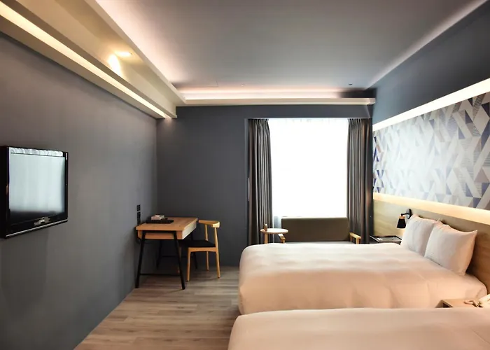 Yoyo Hotel